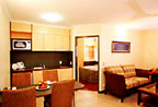 ONE BEDROOM APARTMENT