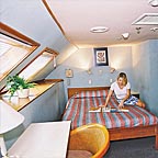 DOUBLE CABIN