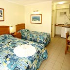 DELUXE OR STANDARD ROOMS
