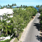 JUST 1 MINUTE TO THE BEACH