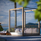 CHILL OUT LOUNGES