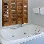 OVERSIZE SPA BATH
