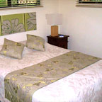 QUEEN BEDS