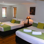 4 BEDROOMS & 3 BATHROOMS