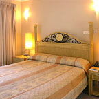 Studio, 1 & 2 Bedroom Apartments