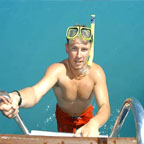 VIEW THE WONDERS OF THE REEF