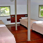 4 BED DORM SHARE