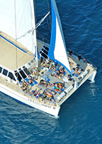SAILING ON THE REEF