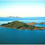 BRAMPTON ISLAND LOCATED IN THE SOUTHERN WHITSUNDAYS