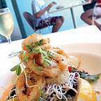 MANY DINING OPTIONS