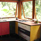 KITCHEN WITH GAS COOKTOP