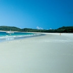 WHITE SILICA SANDS OF WHITEHAVEN BEACH