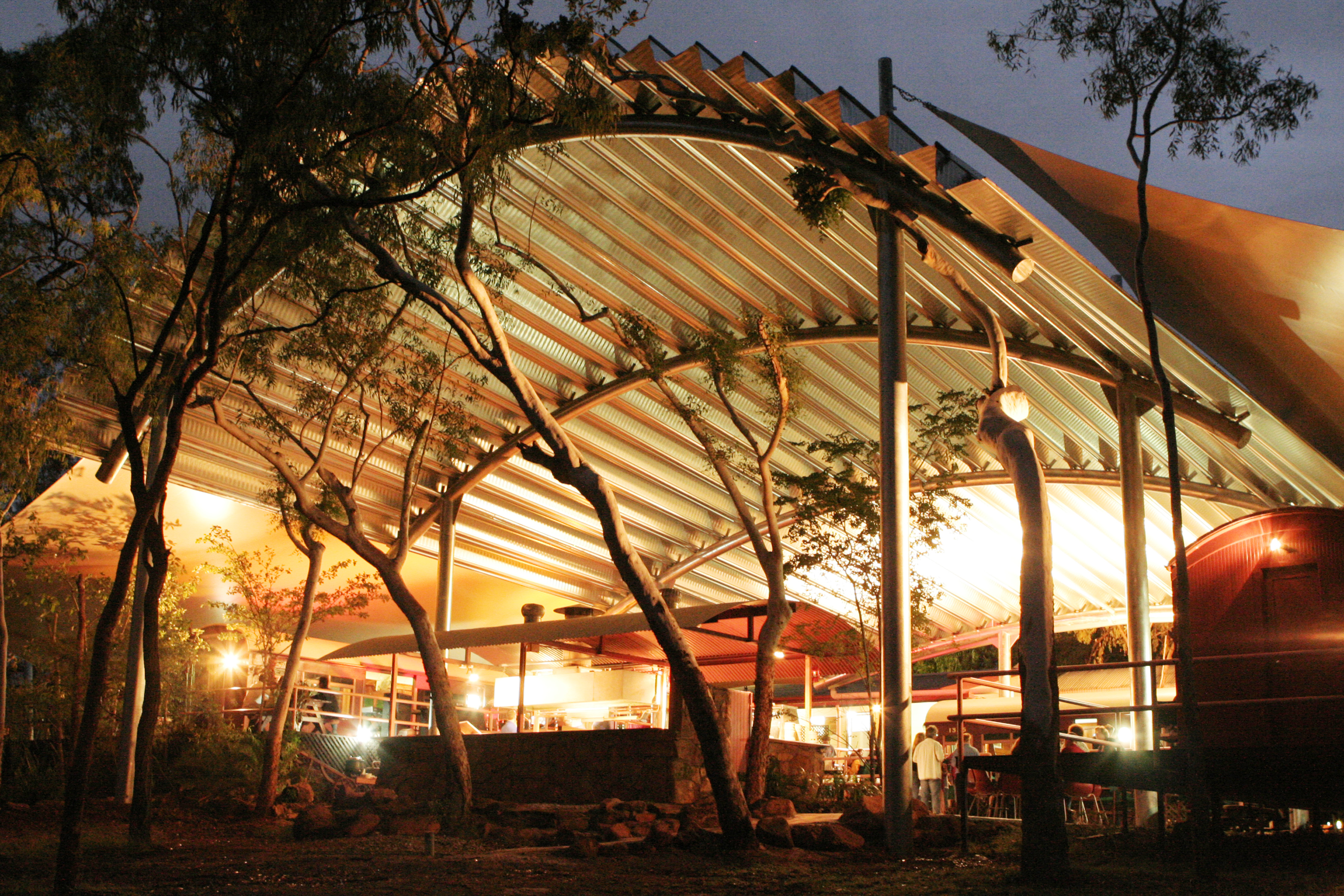 UNDARA CENTRAL
