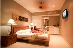 RESORT ROOM