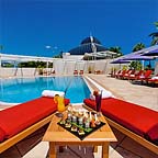 ROOF TOP POOL