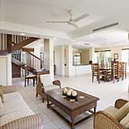 CHOOSE BETWEEN 2 & 3 BEDROOM VILLAS