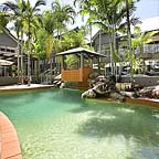 TROPICAL RESORT POOL