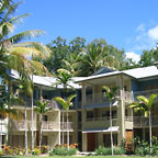 HOTEL ROOMS OR APARTMENTS