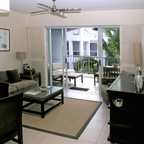 APARTMENT LOUNGE