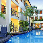 TIMBER POOL DECKS
