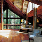 GUEST LOUNGE