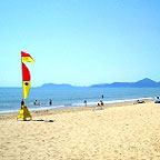 CLOSE TO YORKEYS BEACH