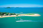 EXPLORE DUNK ISLAND