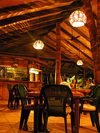 RESTAURANT & BAR