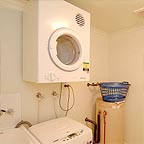 FULLY EQUIPPED LAUNDRY