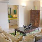 OPEN PLAN LIVING & DINING AREA