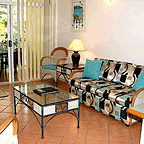 ONE & TWO BEDROOM APARTMENTS