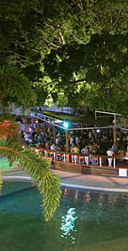 GILLIGANS BEER GARDEN
