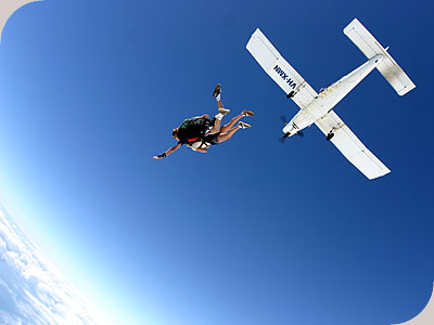 Skydive Cairns  - FANTASTIC FREEFALL!