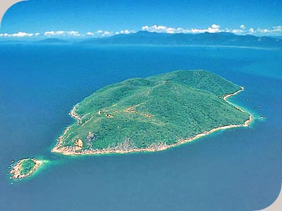 Fitzroy Island Sea Kayak Tour - 