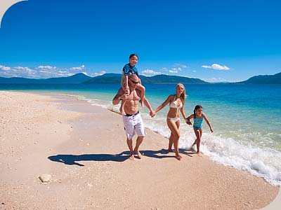 Fitzroy Island Day Tour - 