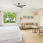Lagoon Edge Studio Suite