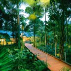 Welcome - Silky Oaks Lodge