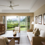 Views of lush tropical gardens - Paradise Links Resort