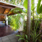 4 star boutique apartments that blend seamlessly with its rainforest surrounds - Reef Retreat